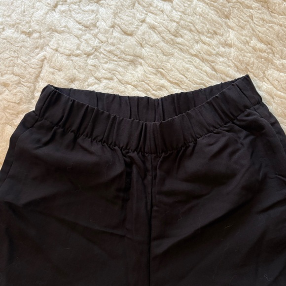 H&M Black High Waist Dress Capris - Picture 2 of 7